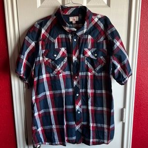 True Religion Short sleeve button up Size :XXL